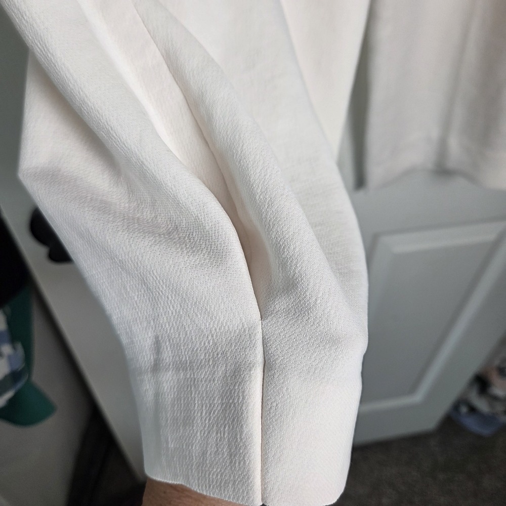 Wilfred Aritzia Womens 8 Ivory Barrel Cargo Pants Wide Leg High Rise Pockets - Picture 8 of 10
